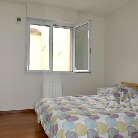 Appartement F3, 2 Chambres อีวรี-ซูร์-แซ็น ภายนอก รูปภาพ